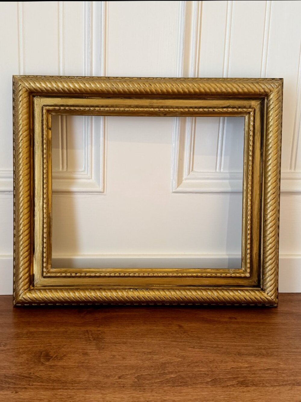 Ornate Gold Wood Picture Frame โ Fits 8x10